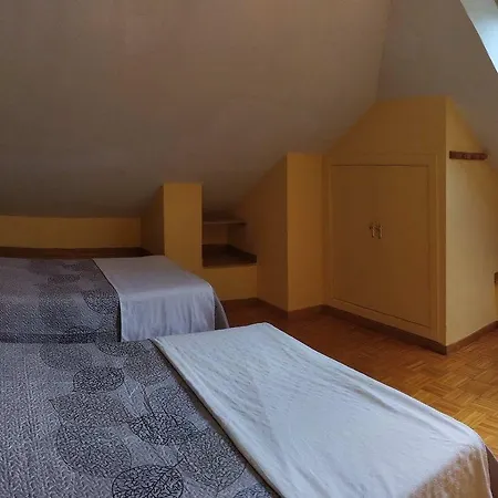 Santa Cristina 3* Pola de Lena