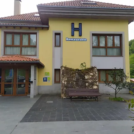 Otel Santa Cristina Pola de Lena