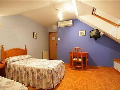 Santa Cristina Otel Pola de Lena